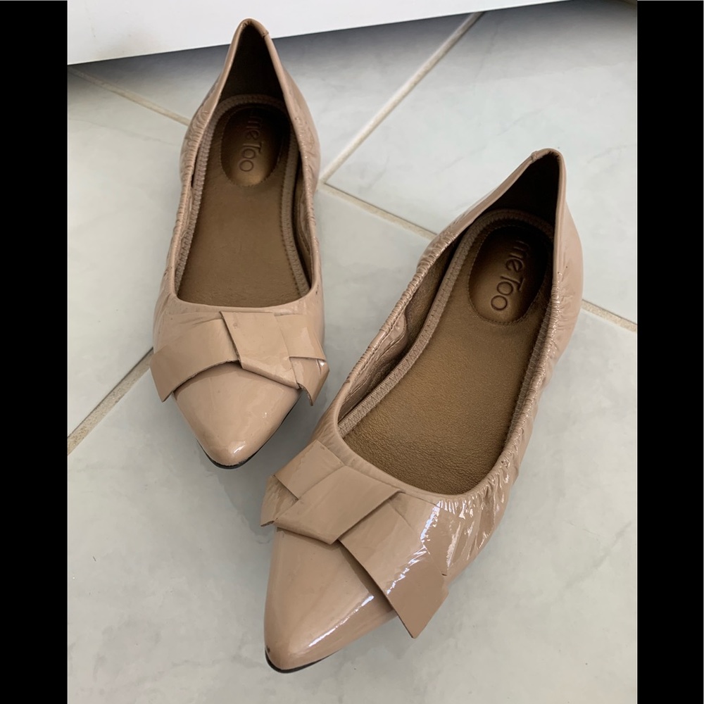 Me Too nude pointy flats